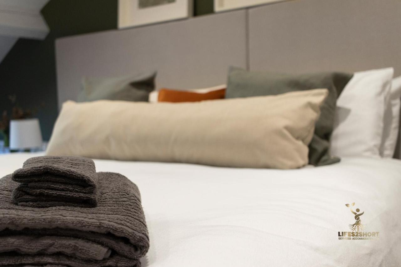 Luxe Courtyard Apartment For 4 Near Exeter City Centre Dış mekan fotoğraf