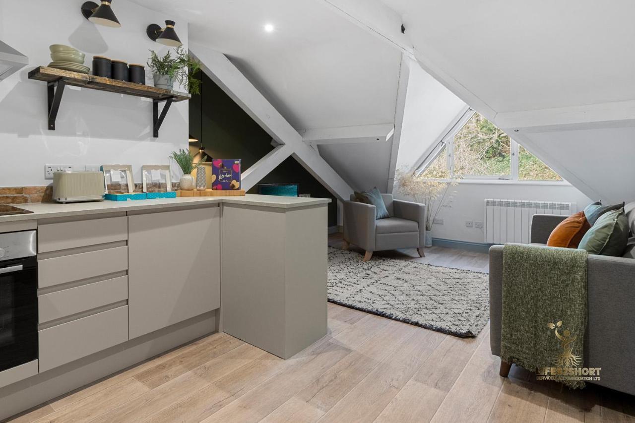 Luxe Courtyard Apartment For 4 Near Exeter City Centre Dış mekan fotoğraf