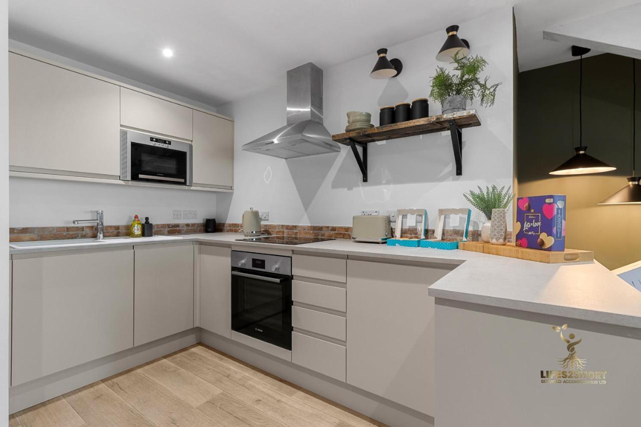 Luxe Courtyard Apartment For 4 Near Exeter City Centre Dış mekan fotoğraf