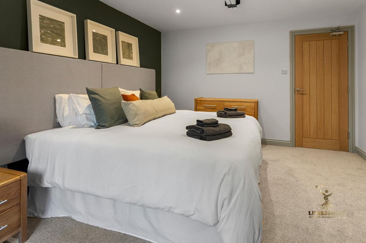 Luxe Courtyard Apartment For 4 Near Exeter City Centre Dış mekan fotoğraf